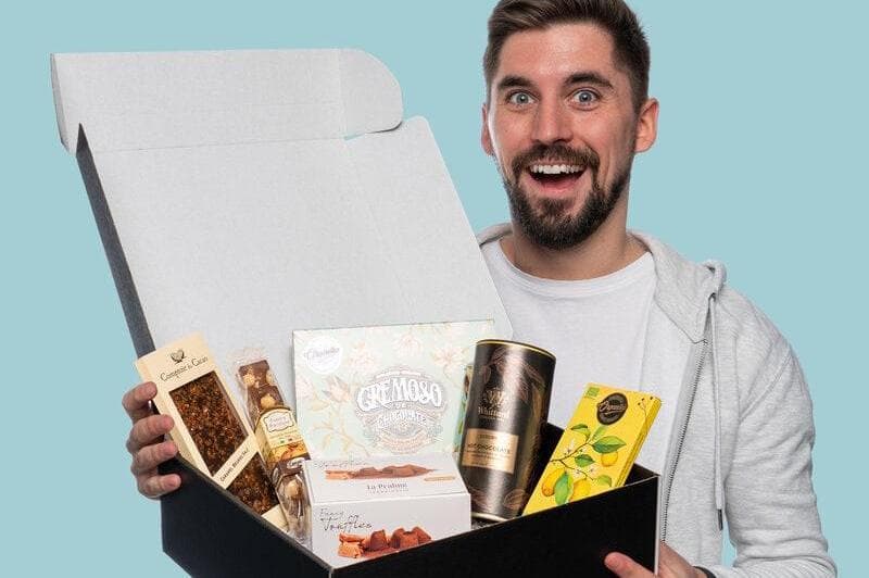 Presentlåda full med choklad