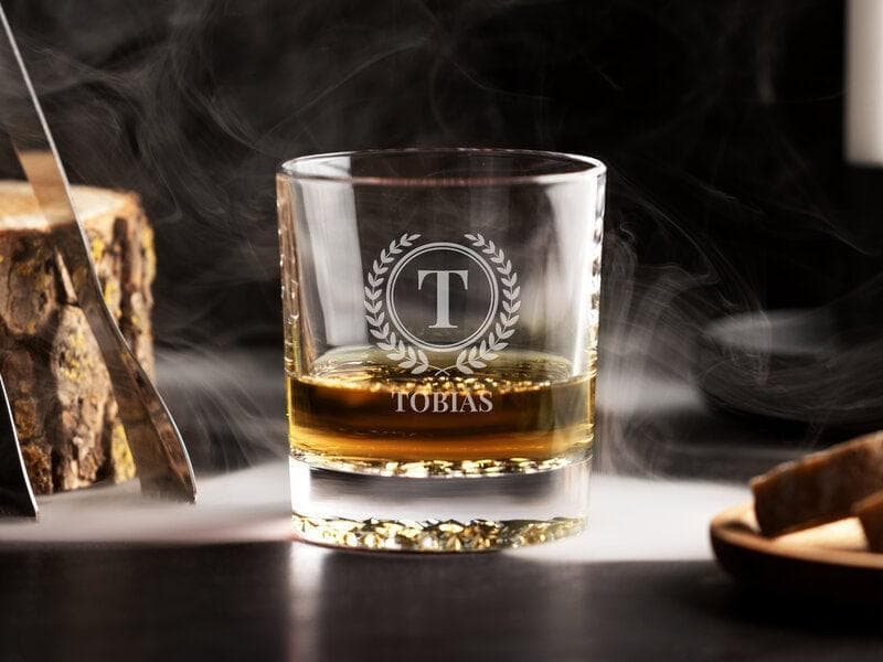 Graverat whiskyglas