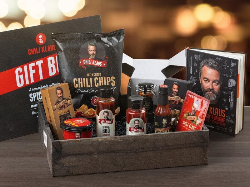 Presentlåda full med starka läckerheter