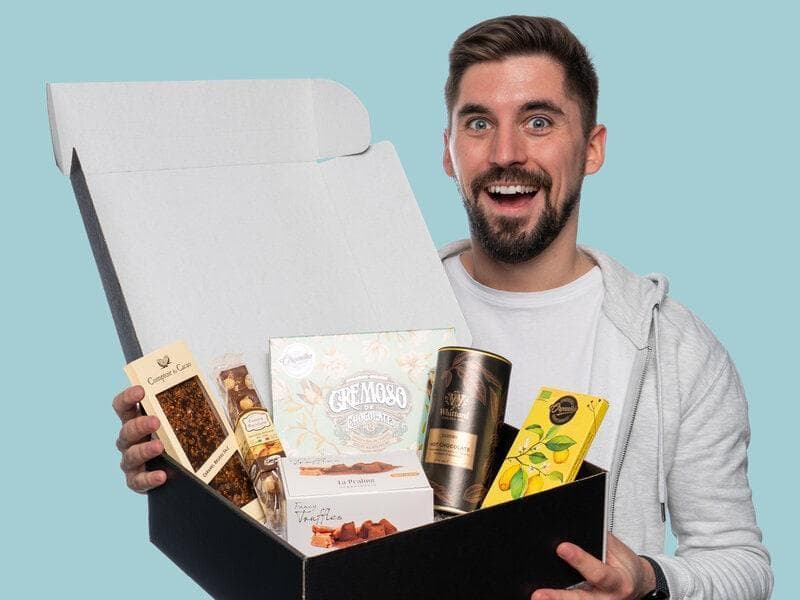 Presentlåda full med choklad